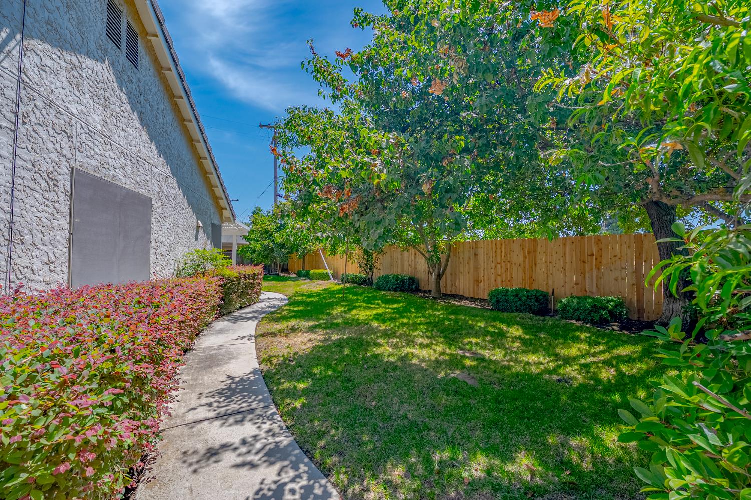 Detail Gallery Image 51 of 53 For 1079 Rosehill Dr, Chowchilla,  CA 93610 - 4 Beds | 2 Baths