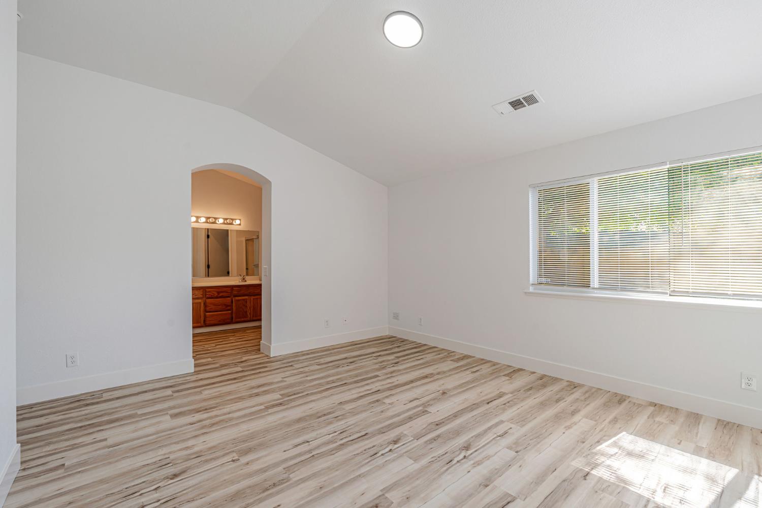 Detail Gallery Image 17 of 38 For 3828 Tern Ct, Merced,  CA 95340 - 3 Beds | 2 Baths