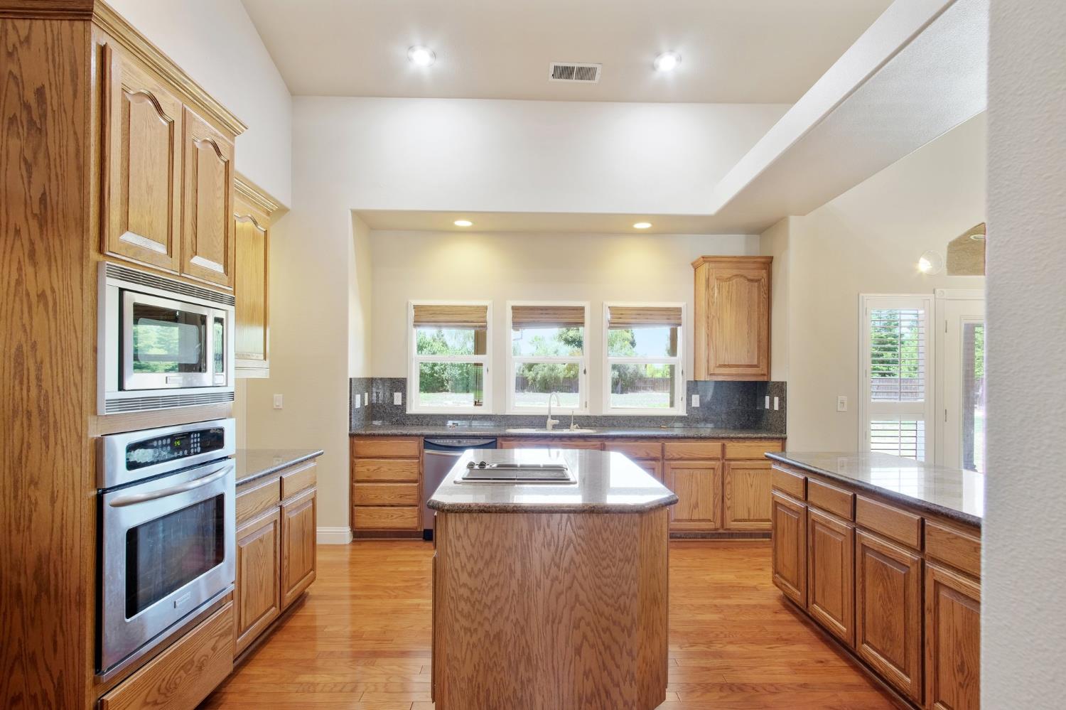 Detail Gallery Image 10 of 31 For 1071 Prince William Ct, Atwater,  CA 95301 - 4 Beds | 3 Baths