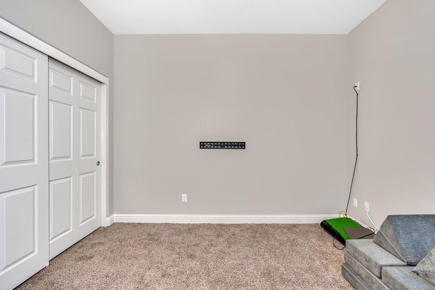 Detail Gallery Image 32 of 46 For 2040 Edwards St, Los Banos,  CA 93635 - 4 Beds | 3 Baths