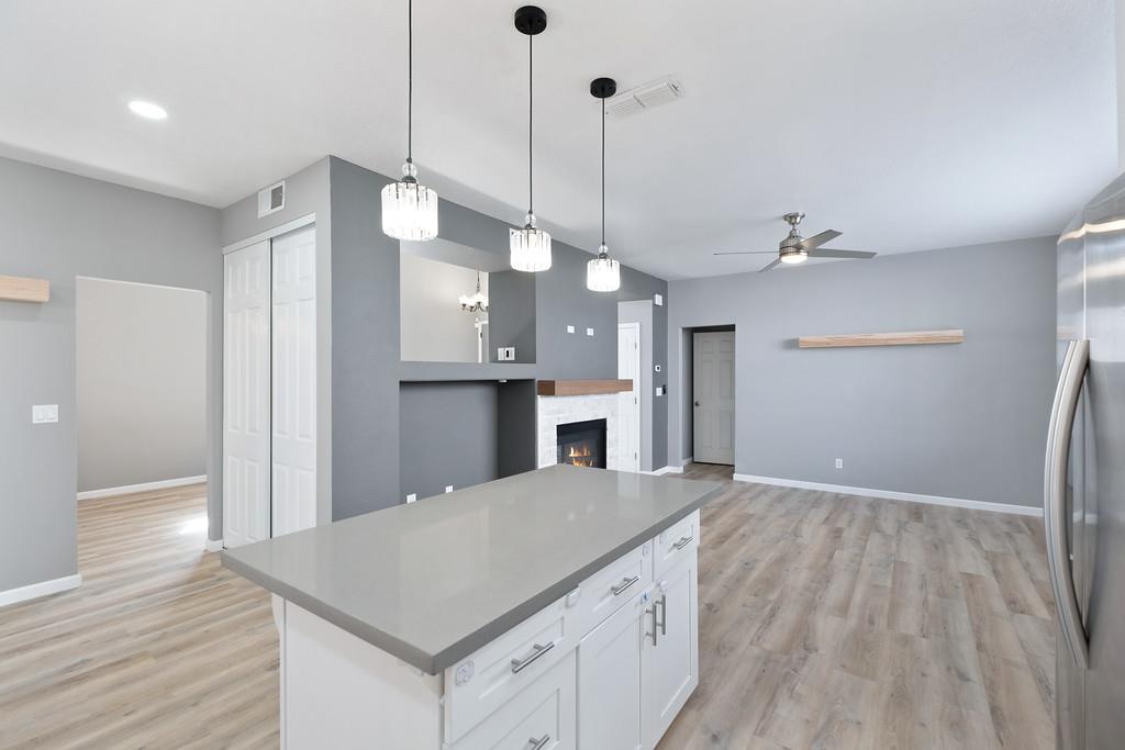 Detail Gallery Image 19 of 47 For 5512 Deepdale Way, Elk Grove,  CA 95758 - 4 Beds | 2/1 Baths