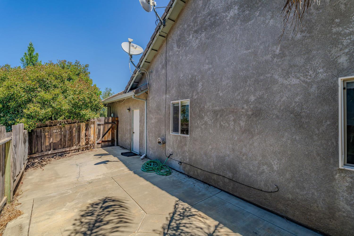 Detail Gallery Image 37 of 46 For 1021 Mockingbird Ln, Valley Springs,  CA 95252 - 3 Beds | 2 Baths