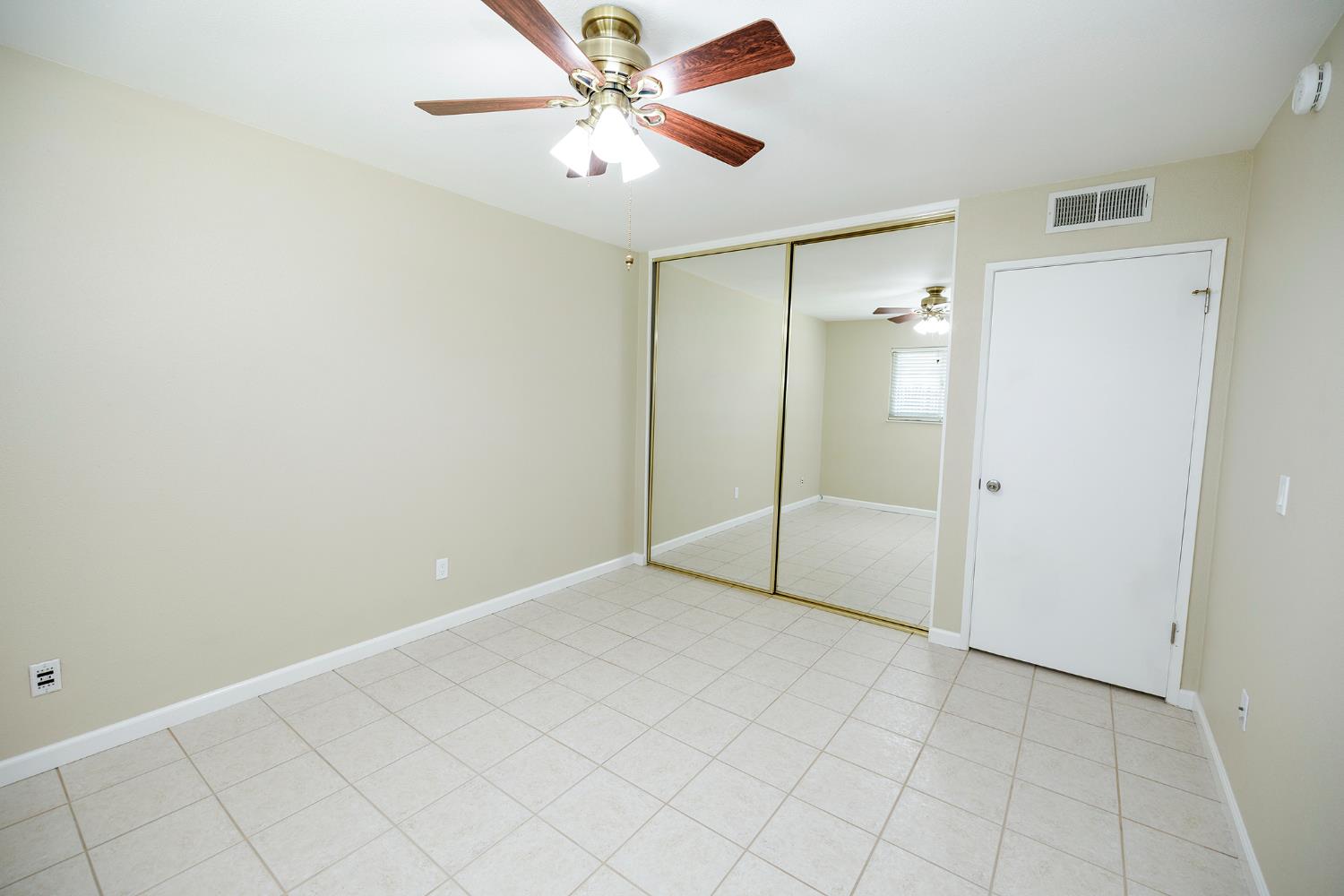 Detail Gallery Image 16 of 26 For 215 Floyd Ave #7,  Modesto,  CA 95350 - 1 Beds | 1 Baths