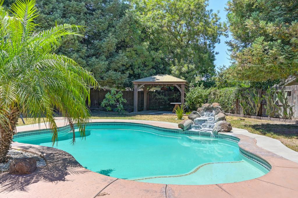 Detail Gallery Image 36 of 45 For 3429 Alisa Ct, Modesto,  CA 95356 - 4 Beds | 2/1 Baths