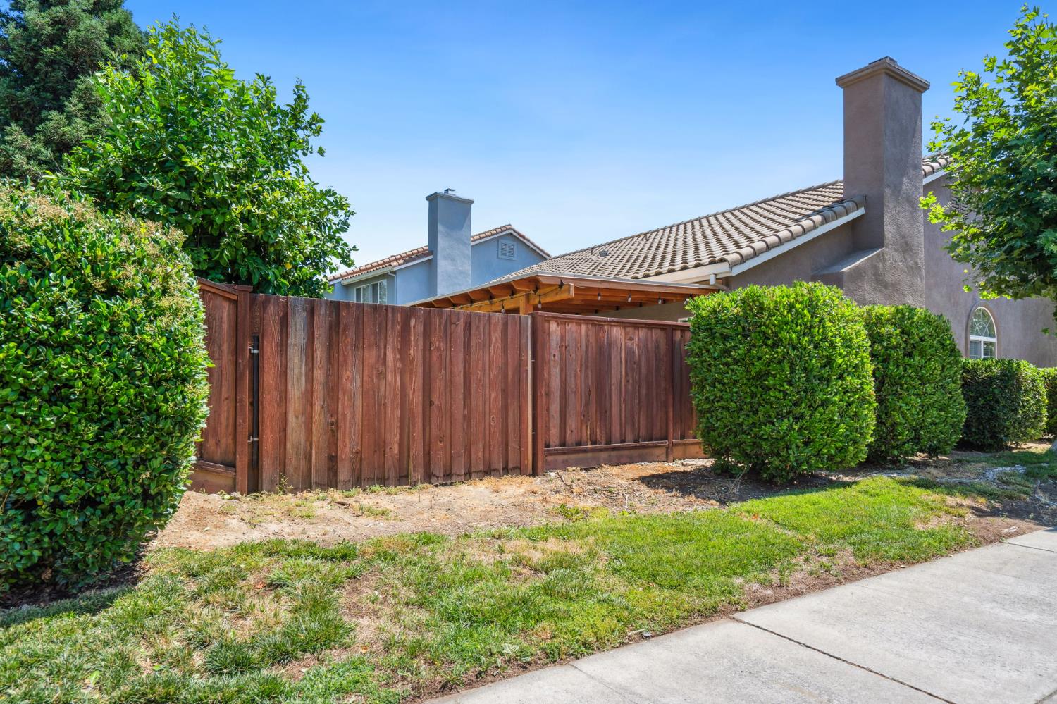 Detail Gallery Image 26 of 26 For 3900 Ginko Way, Sacramento,  CA 95834 - 3 Beds | 2 Baths