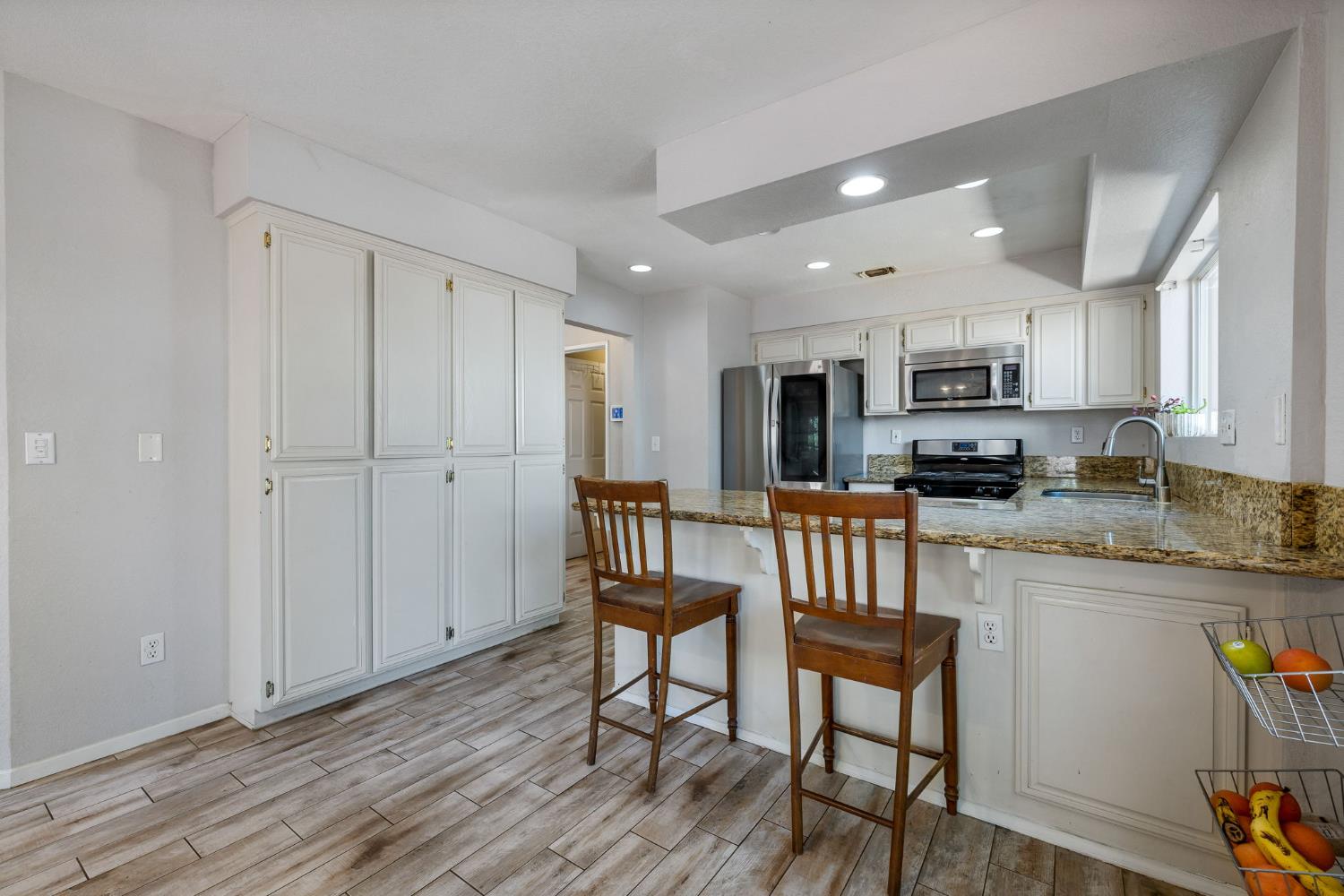 Detail Gallery Image 13 of 47 For 8347 Delta Sand, Elk Grove,  CA 95758 - 4 Beds | 2/1 Baths