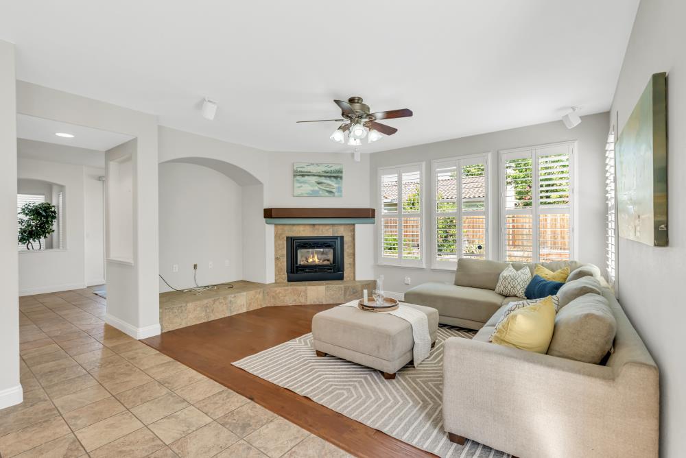 Detail Gallery Image 19 of 60 For 200 Orrington Cir, Sacramento,  CA 95835 - 4 Beds | 3/1 Baths