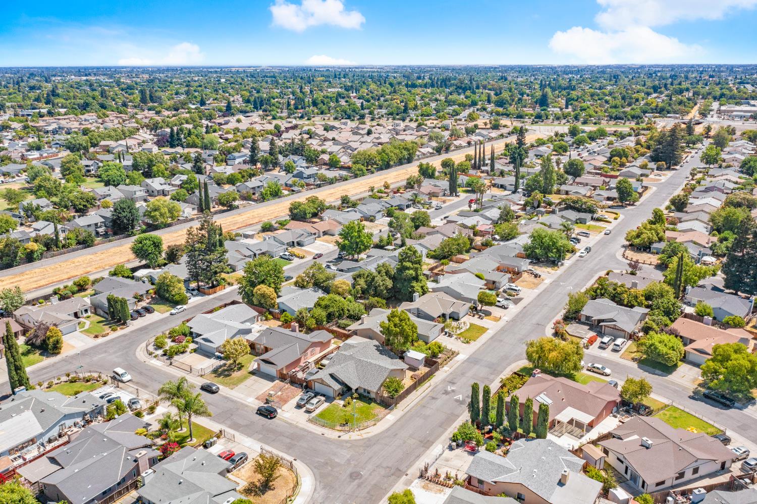 Detail Gallery Image 56 of 56 For 92 Hermes Cir, Sacramento,  CA 95823 - 3 Beds | 2 Baths