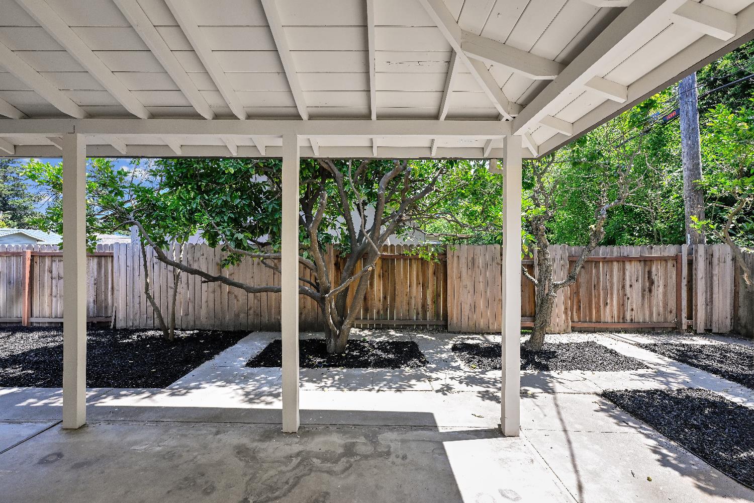 Detail Gallery Image 32 of 38 For 6608 Heatherwood Way, Sacramento,  CA 95831 - 3 Beds | 2 Baths