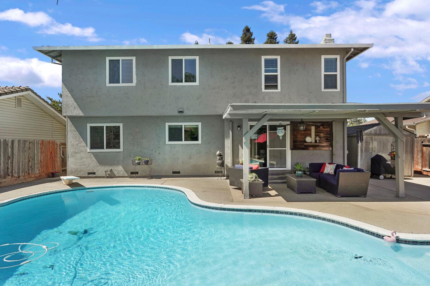 Detail Gallery Image 40 of 52 For 2457 Rockingham Cir, Lodi,  CA 95242 - 4 Beds | 2/1 Baths