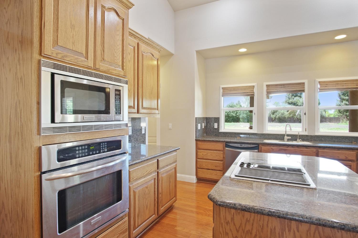 Detail Gallery Image 15 of 31 For 1071 Prince William Ct, Atwater,  CA 95301 - 4 Beds | 3 Baths