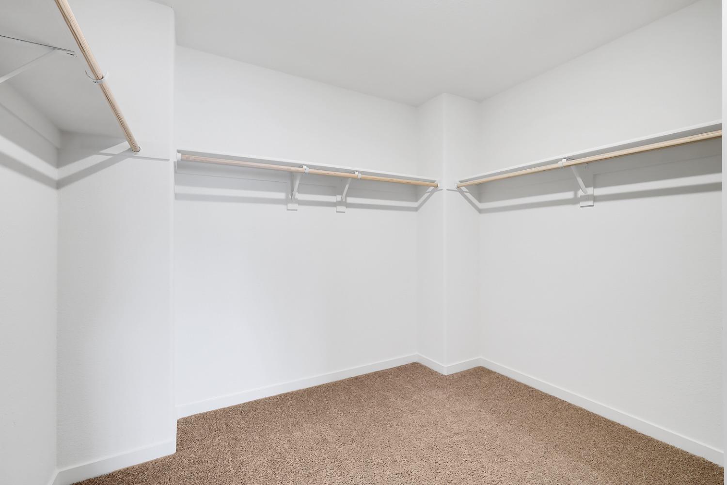 Detail Gallery Image 25 of 34 For 4089 Southampton St, West Sacramento,  CA 95691 - 3 Beds | 2/1 Baths