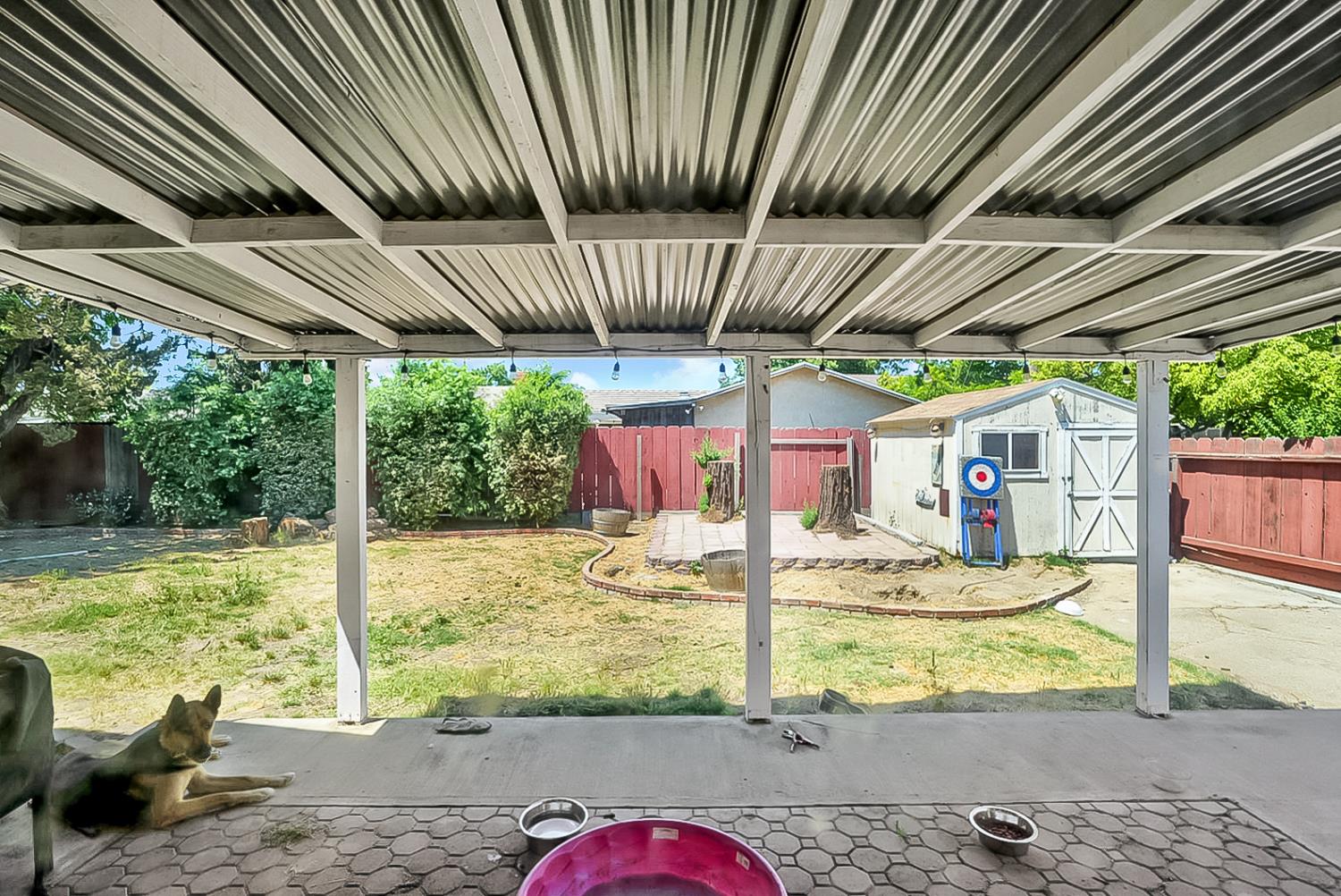 Detail Gallery Image 6 of 14 For 2409 Henry Ave, Ceres,  CA 95307 - 3 Beds | 2 Baths