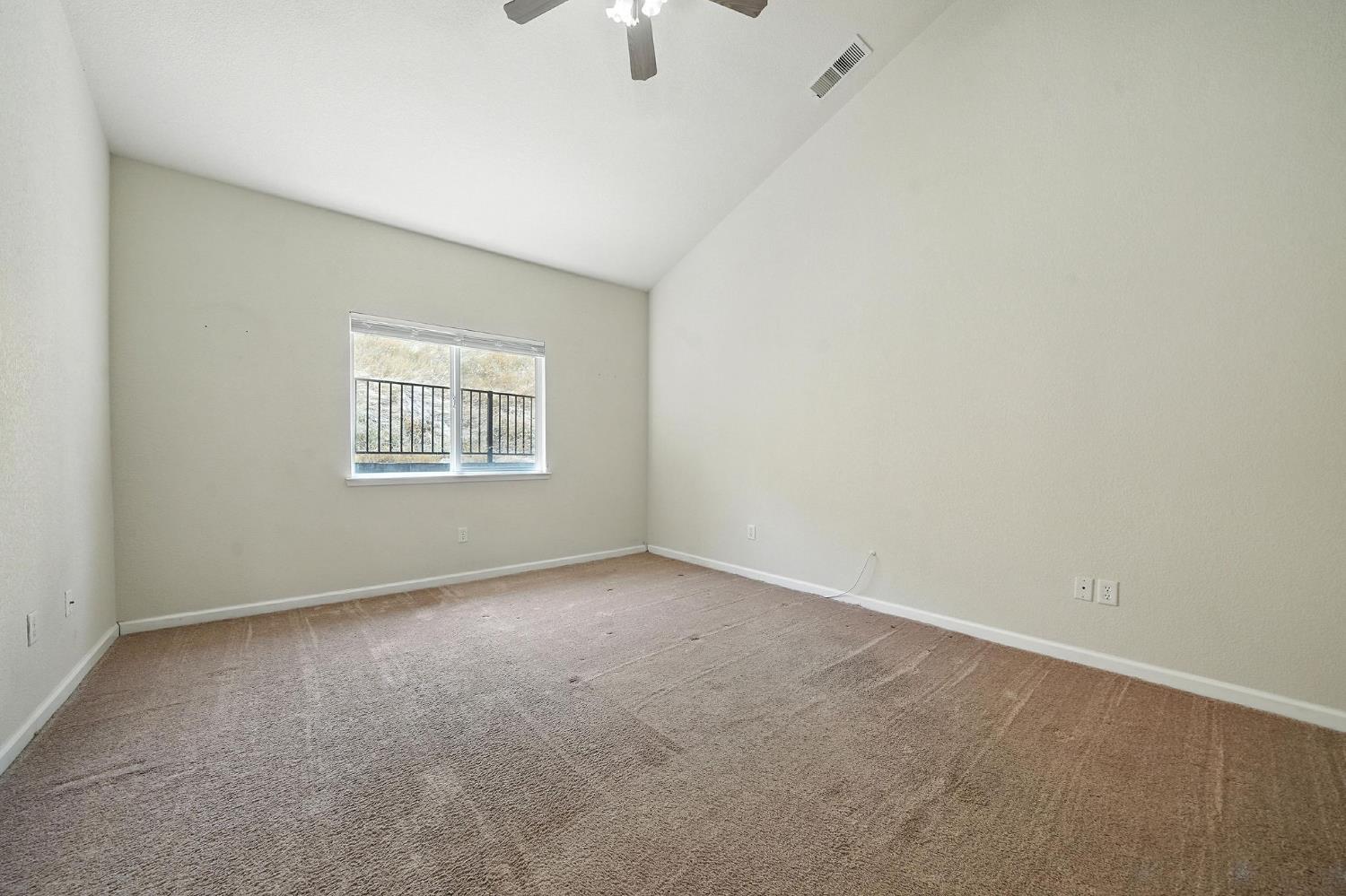 Detail Gallery Image 19 of 46 For 1021 Mockingbird Ln, Valley Springs,  CA 95252 - 3 Beds | 2 Baths