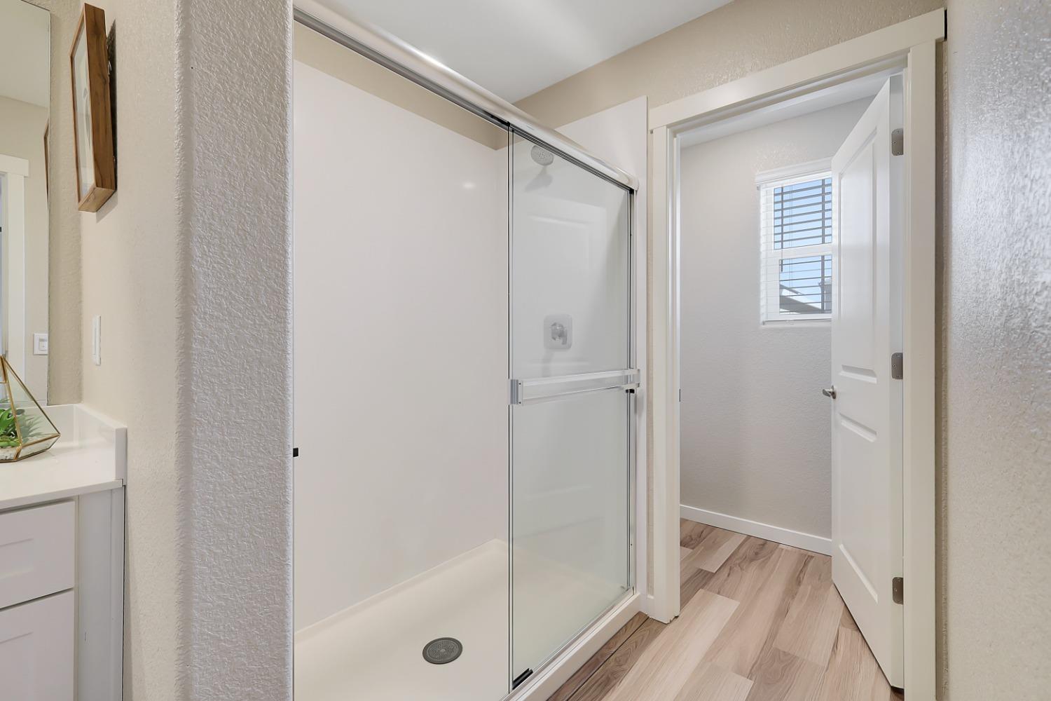 Detail Gallery Image 27 of 34 For 4089 Southampton St, West Sacramento,  CA 95691 - 3 Beds | 2/1 Baths
