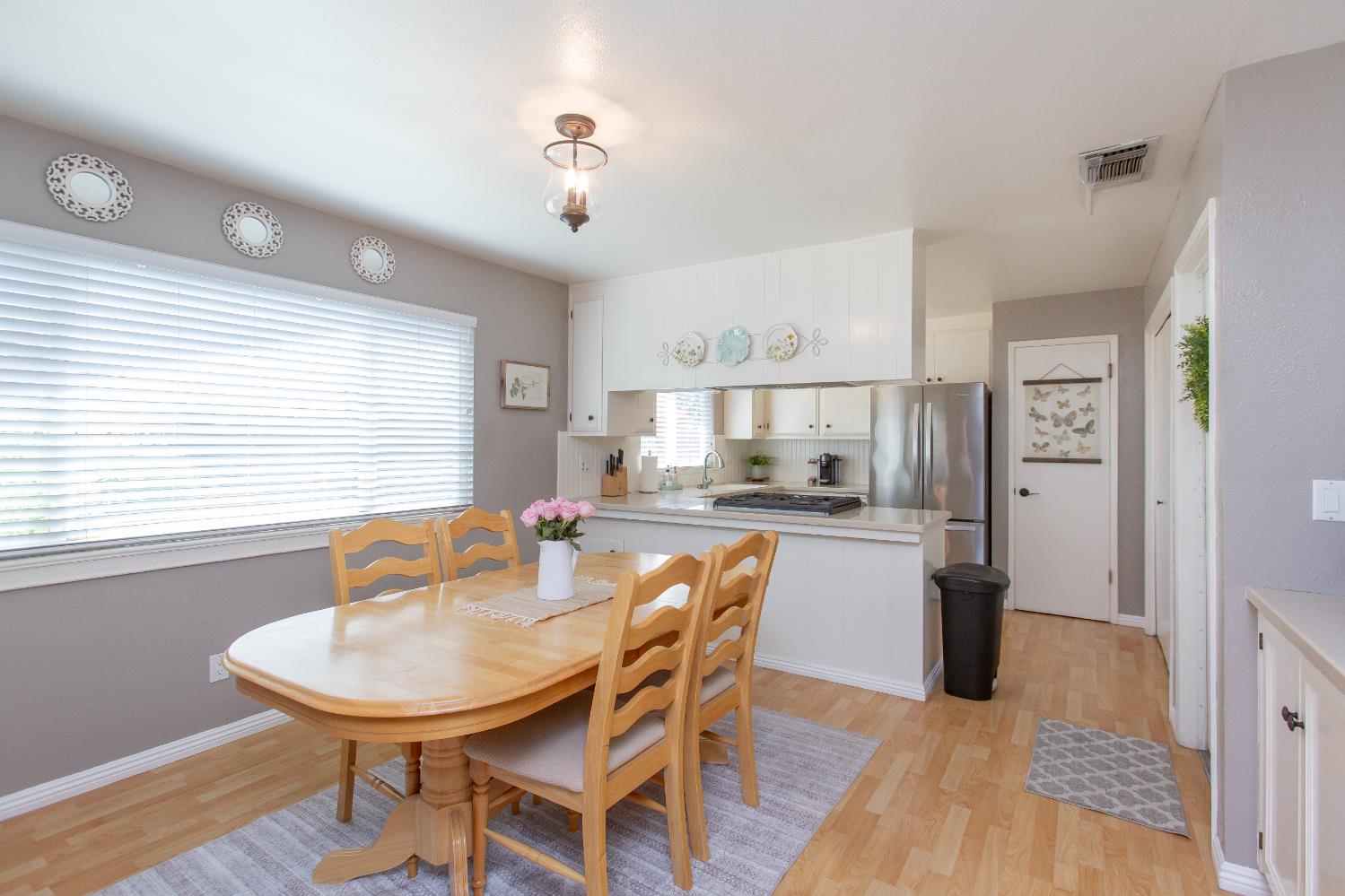 Detail Gallery Image 14 of 49 For 3360 Vanderbilt Ave, Turlock,  CA 95382 - 3 Beds | 2 Baths
