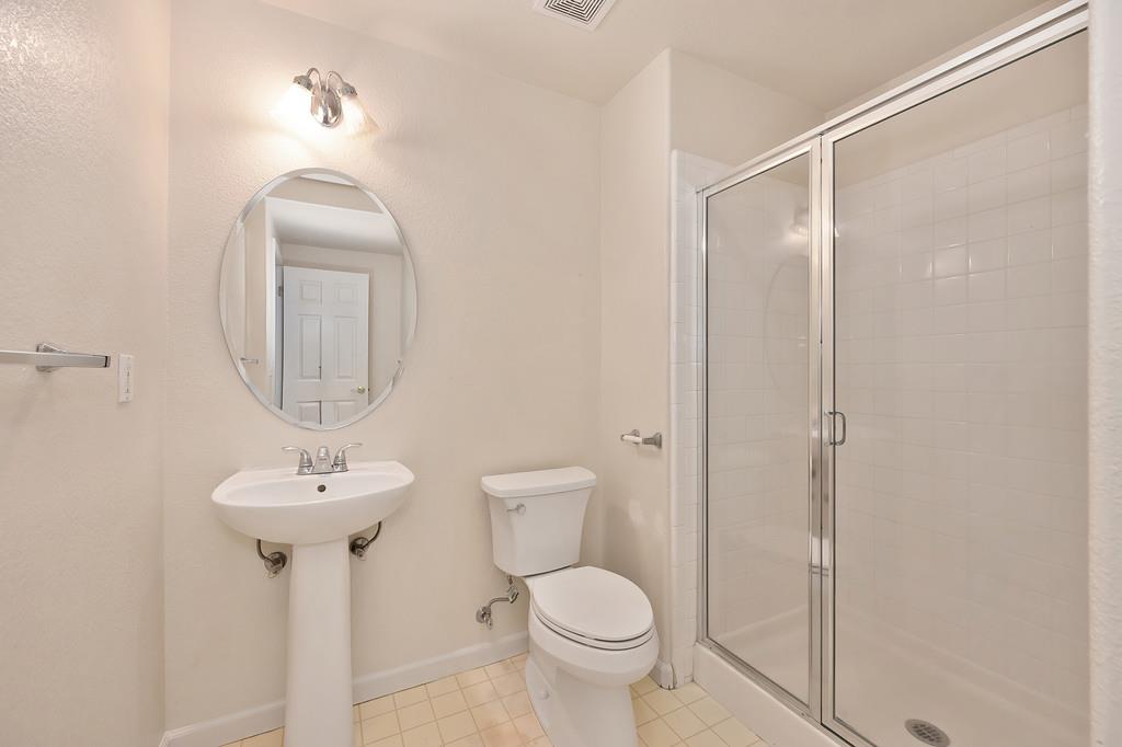 Detail Gallery Image 34 of 56 For 7850 Gazelle Trail Way, Antelope,  CA 95843 - 5 Beds | 3 Baths