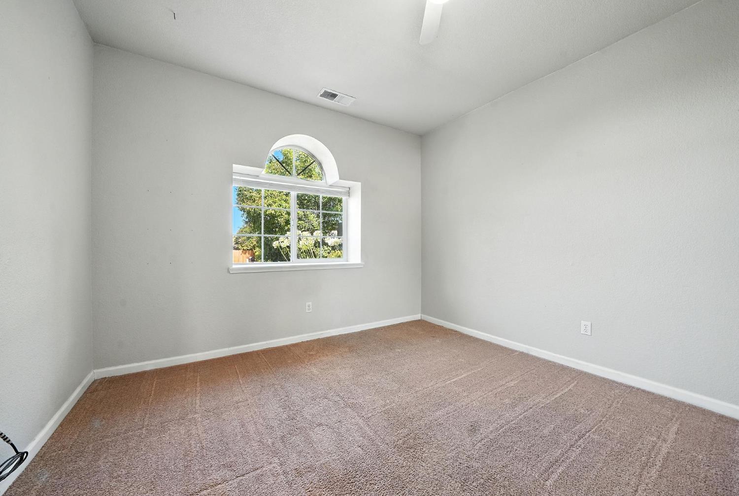Detail Gallery Image 26 of 46 For 1021 Mockingbird Ln, Valley Springs,  CA 95252 - 3 Beds | 2 Baths