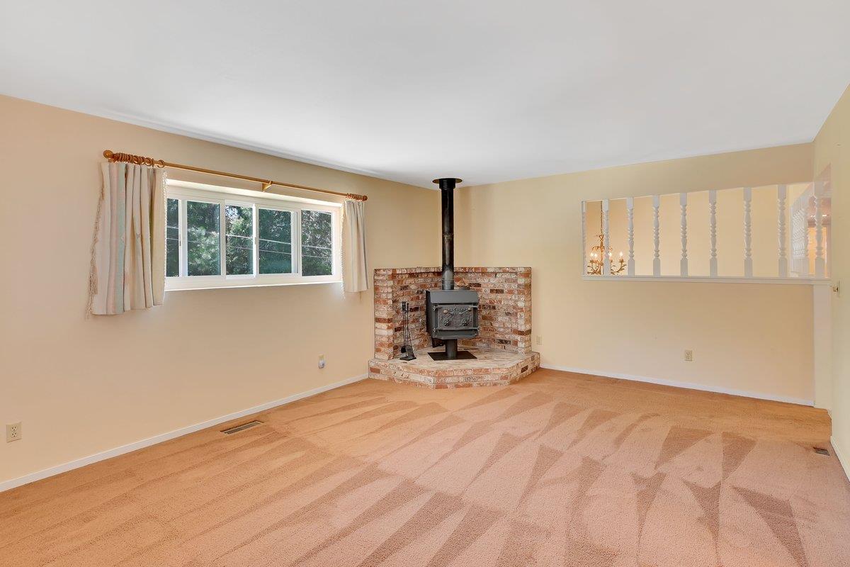 Detail Gallery Image 10 of 36 For 335 Rhode Island St, Grass Valley,  CA 95945 - 4 Beds | 2 Baths