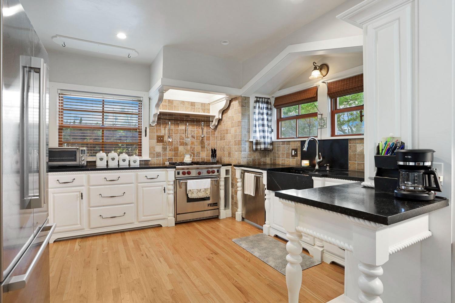Detail Gallery Image 7 of 25 For 802 Ila Way, Modesto,  CA 95354 - 3 Beds | 2 Baths