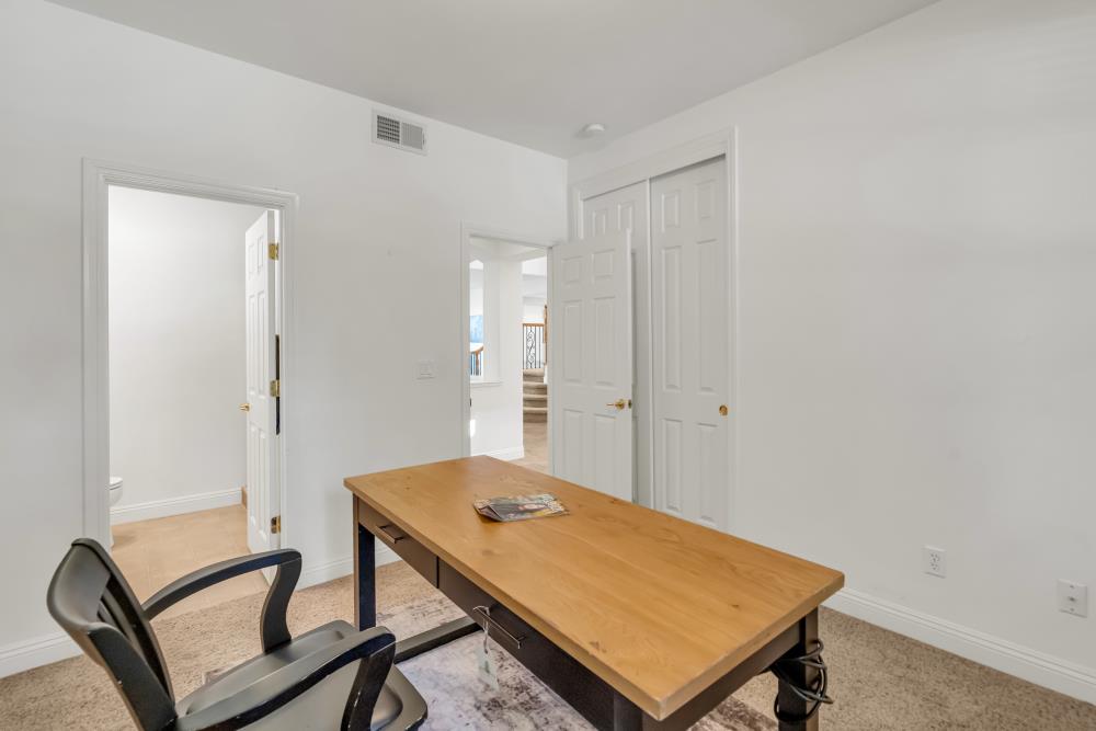 Detail Gallery Image 9 of 60 For 200 Orrington Cir, Sacramento,  CA 95835 - 4 Beds | 3/1 Baths