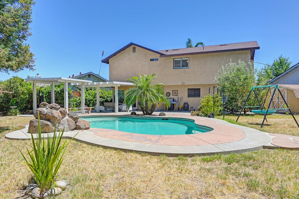 Detail Gallery Image 37 of 45 For 3429 Alisa Ct, Modesto,  CA 95356 - 4 Beds | 2/1 Baths