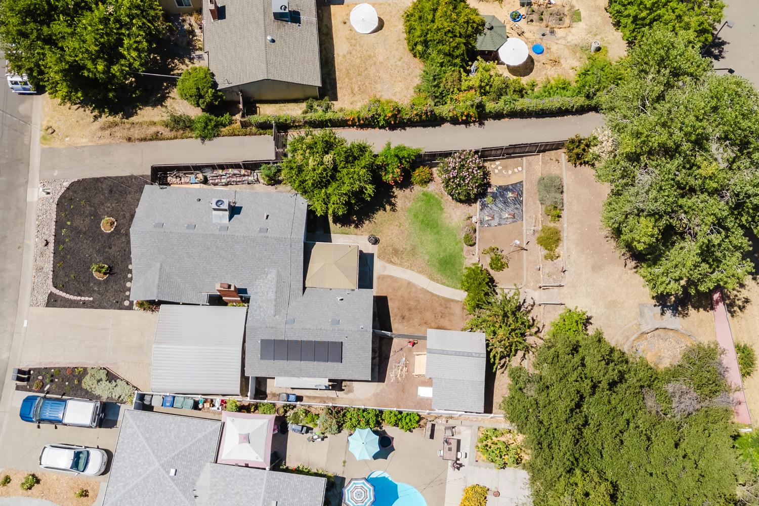 Detail Gallery Image 39 of 43 For 6761 Linda Sue Way, Fair Oaks,  CA 95628 - 3 Beds | 2 Baths