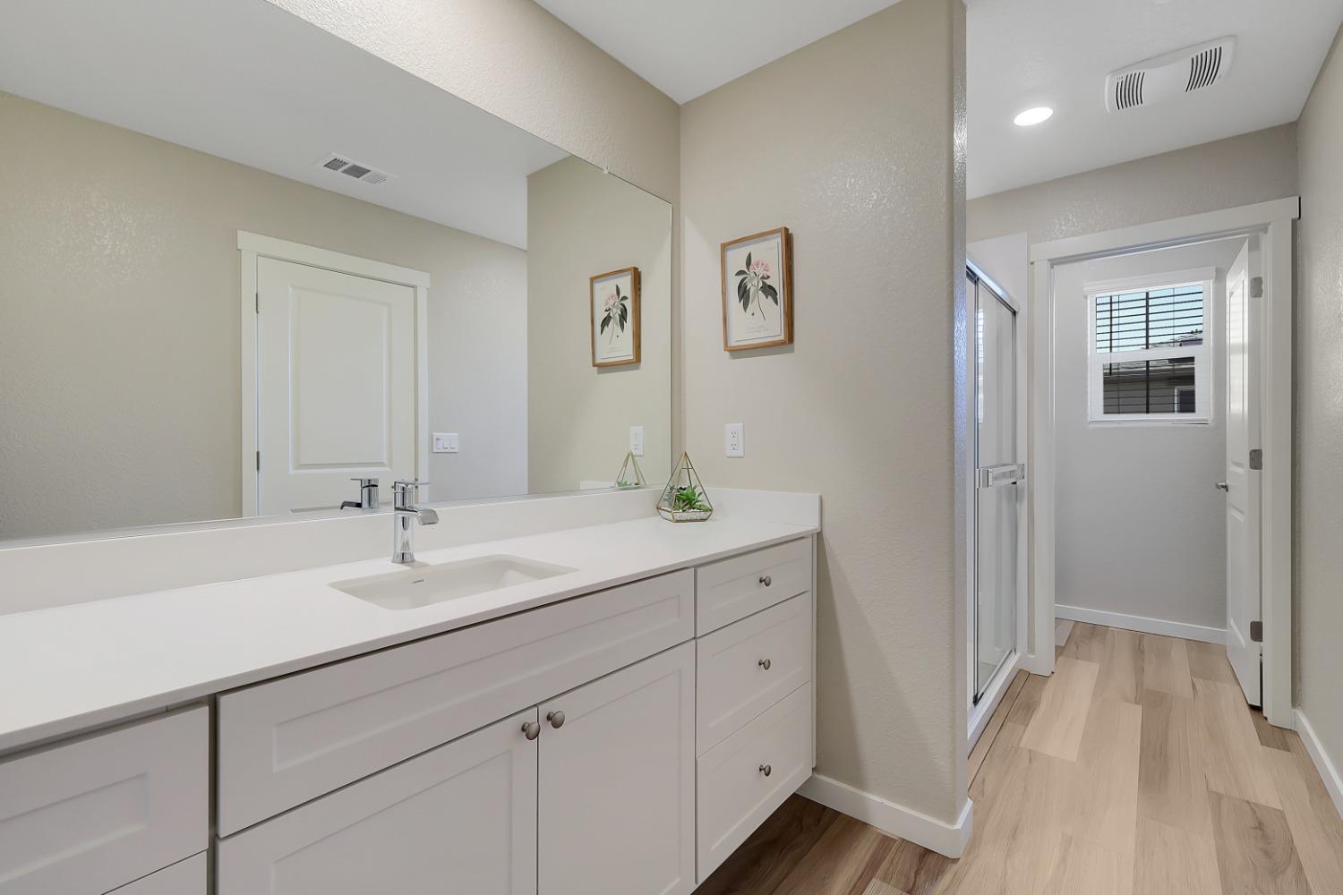 Detail Gallery Image 29 of 34 For 4089 Southampton St, West Sacramento,  CA 95691 - 3 Beds | 2/1 Baths