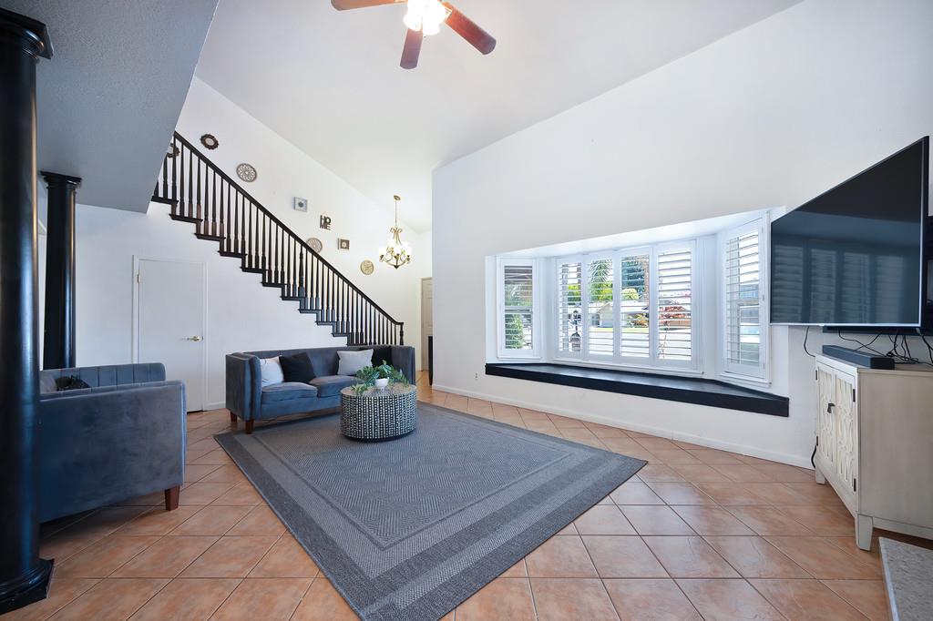 Detail Gallery Image 9 of 45 For 3429 Alisa Ct, Modesto,  CA 95356 - 4 Beds | 2/1 Baths