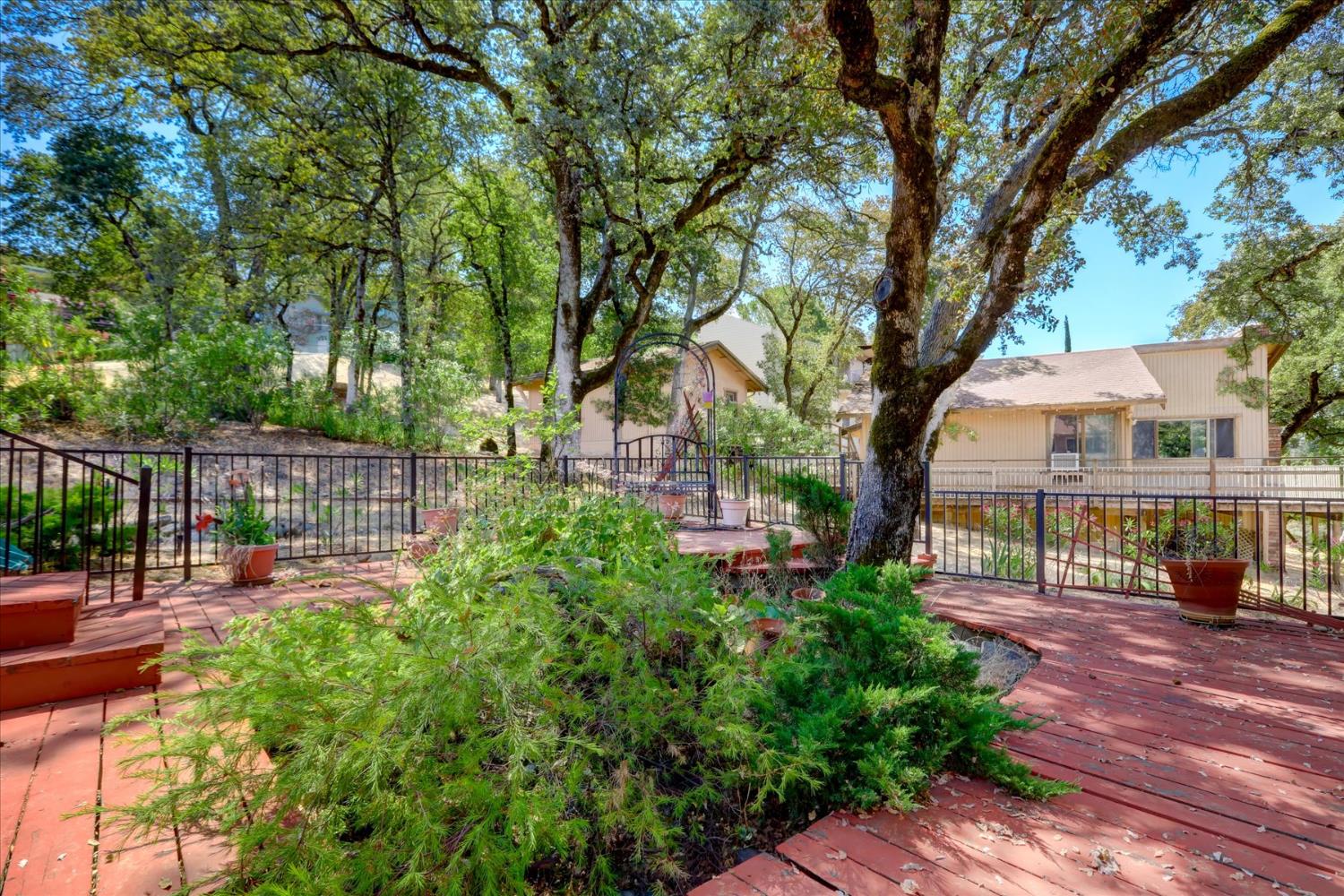 Detail Gallery Image 40 of 67 For 19009 Swallow Way, Penn Valley,  CA 95946 - 3 Beds | 2 Baths