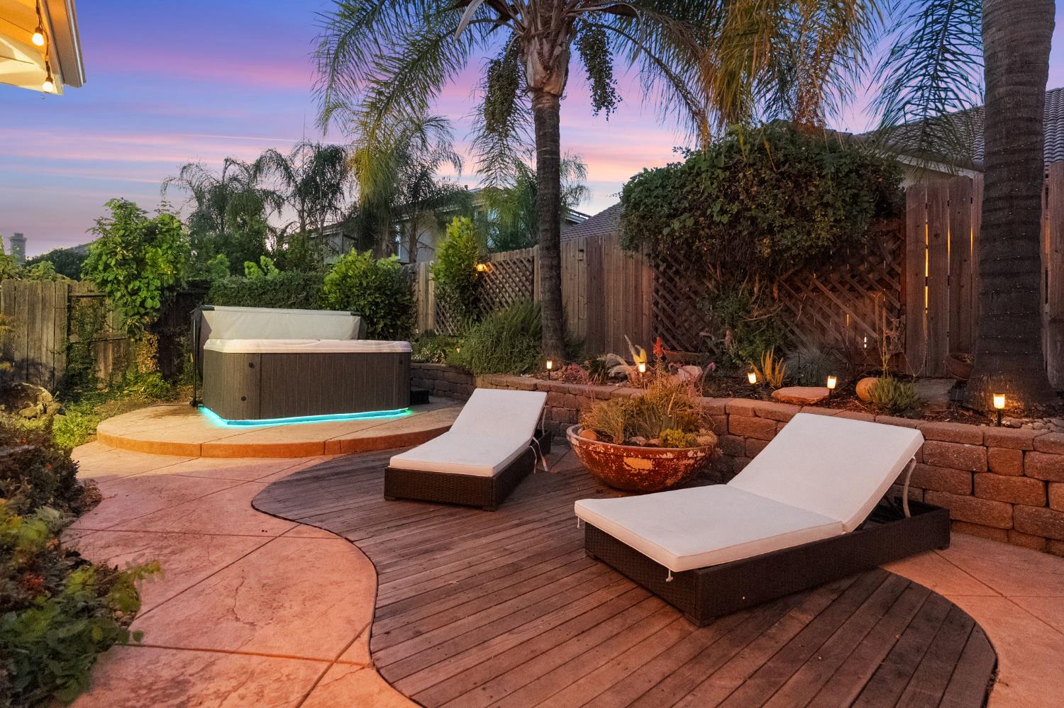 Detail Gallery Image 43 of 60 For 5054 Stroman Ln, Sacramento,  CA 95835 - 3 Beds | 2/1 Baths