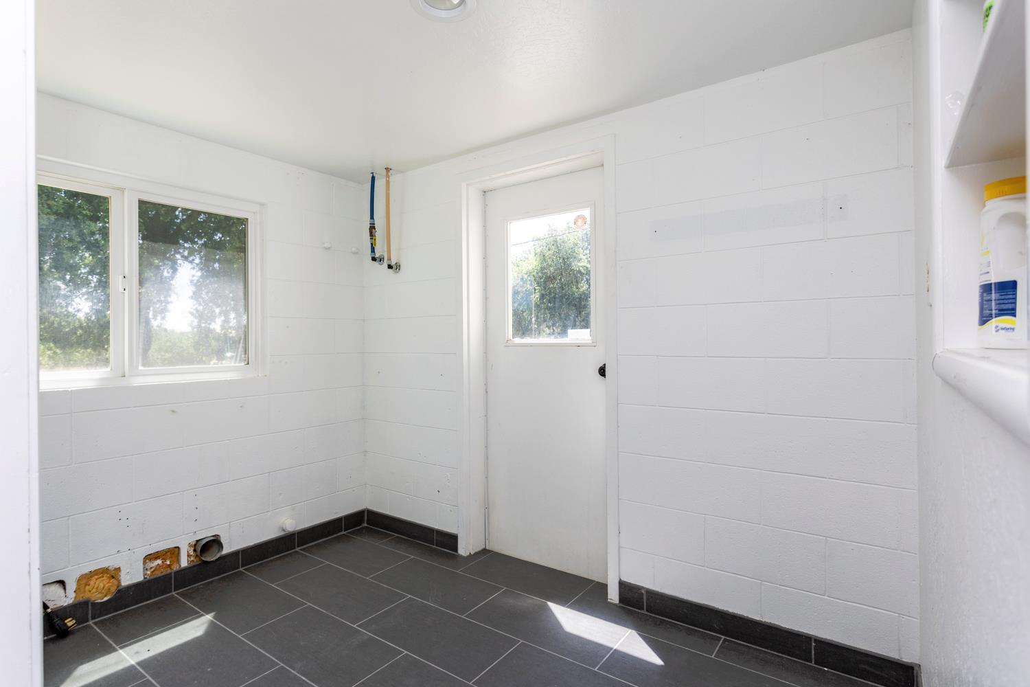 Detail Gallery Image 23 of 49 For 11012 Olive Rd, Oakdale,  CA 95361 - 3 Beds | 2 Baths