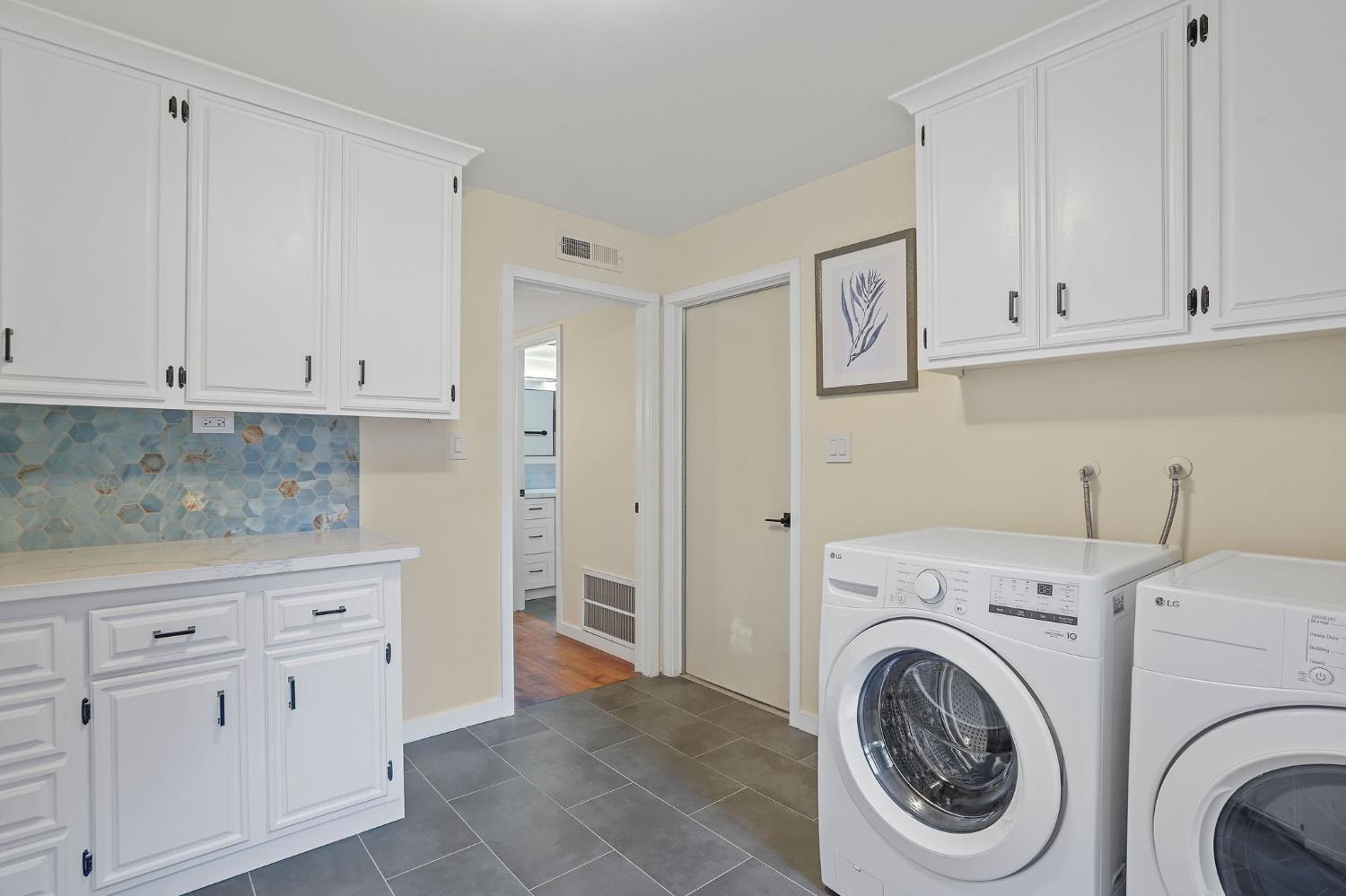 Detail Gallery Image 63 of 87 For 9775 Oak Leaf Way, Granite Bay,  CA 95746 - 5 Beds | 3 Baths