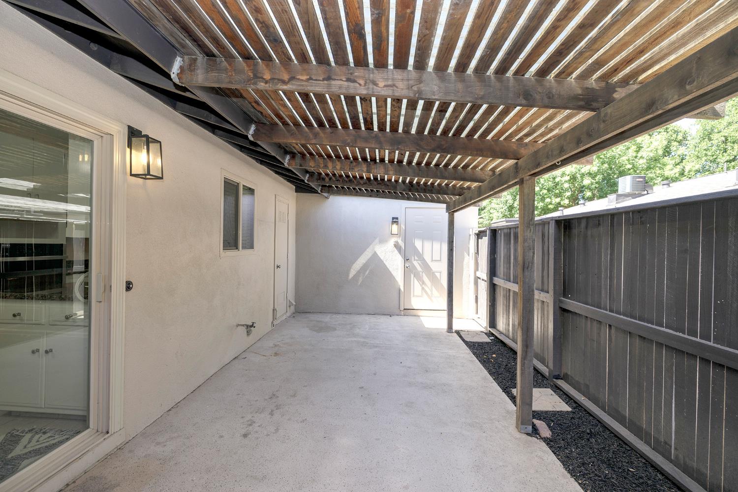 Detail Gallery Image 20 of 26 For 215 Floyd Ave #7,  Modesto,  CA 95350 - 1 Beds | 1 Baths