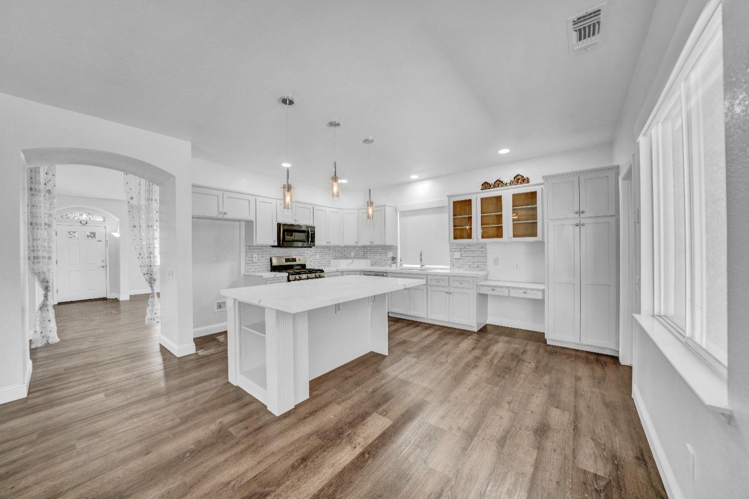Detail Gallery Image 32 of 45 For 4104 Keepsake Dr, Modesto,  CA 95356 - 5 Beds | 3 Baths