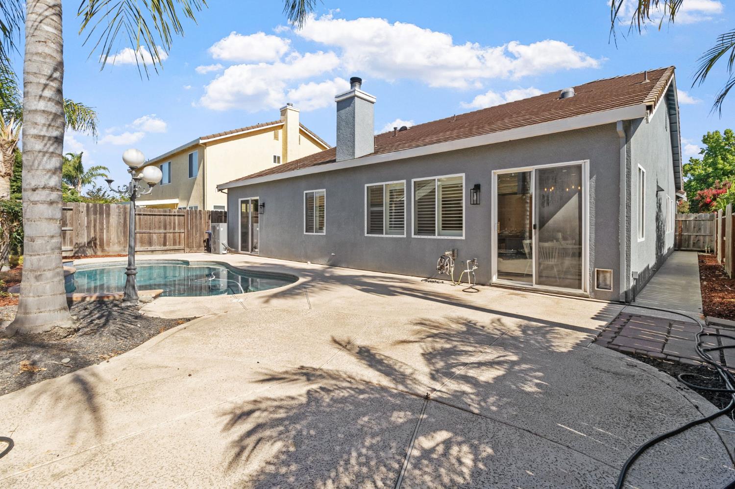 Detail Gallery Image 27 of 32 For 1400 Villette Ct, Modesto,  CA 95356 - 4 Beds | 3 Baths