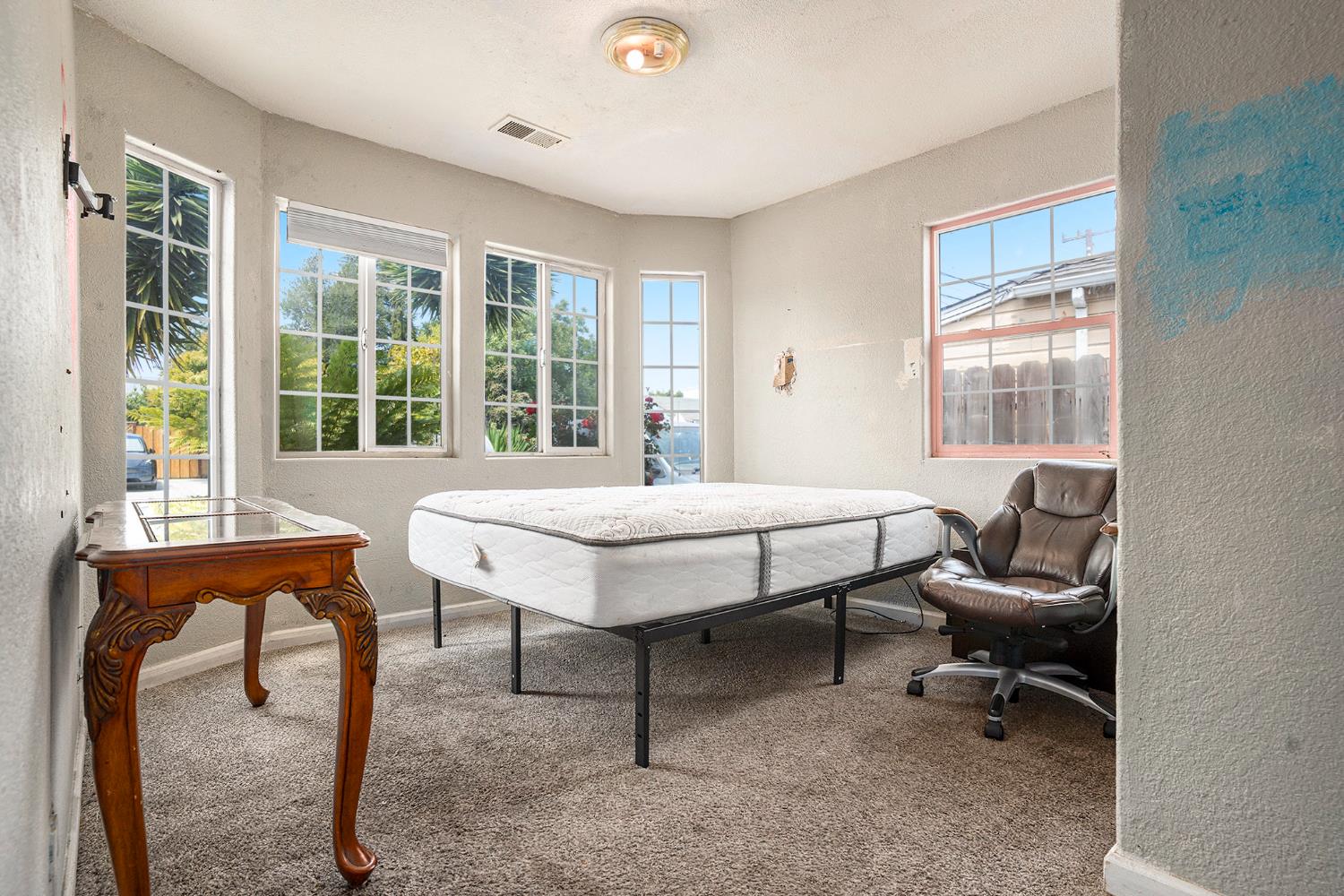 Detail Gallery Image 7 of 15 For 3611 Pine St, Castro Valley,  CA 94546 - 2 Beds | 2 Baths