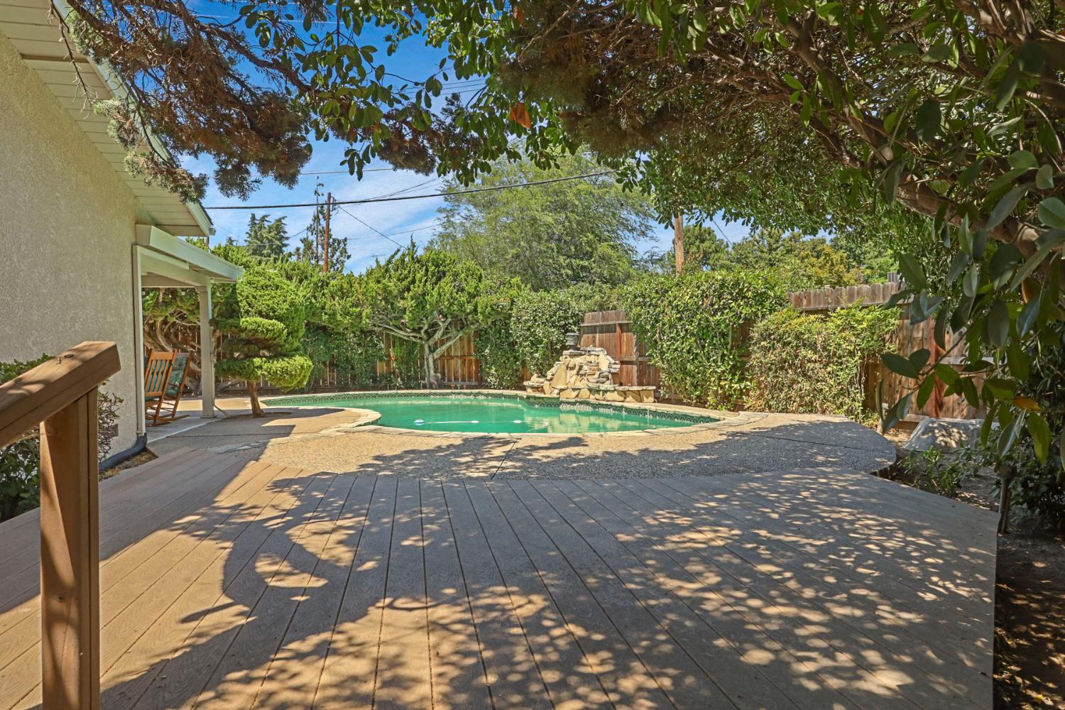 Detail Gallery Image 53 of 66 For 241 Charlemagne Way, Modesto,  CA 95350 - 4 Beds | 2 Baths
