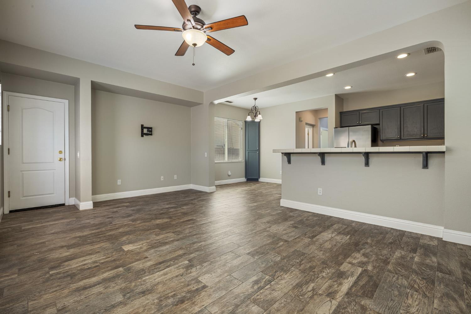 Detail Gallery Image 19 of 55 For 4330 Alba Ct, Turlock,  CA 95382 - 3 Beds | 2/1 Baths