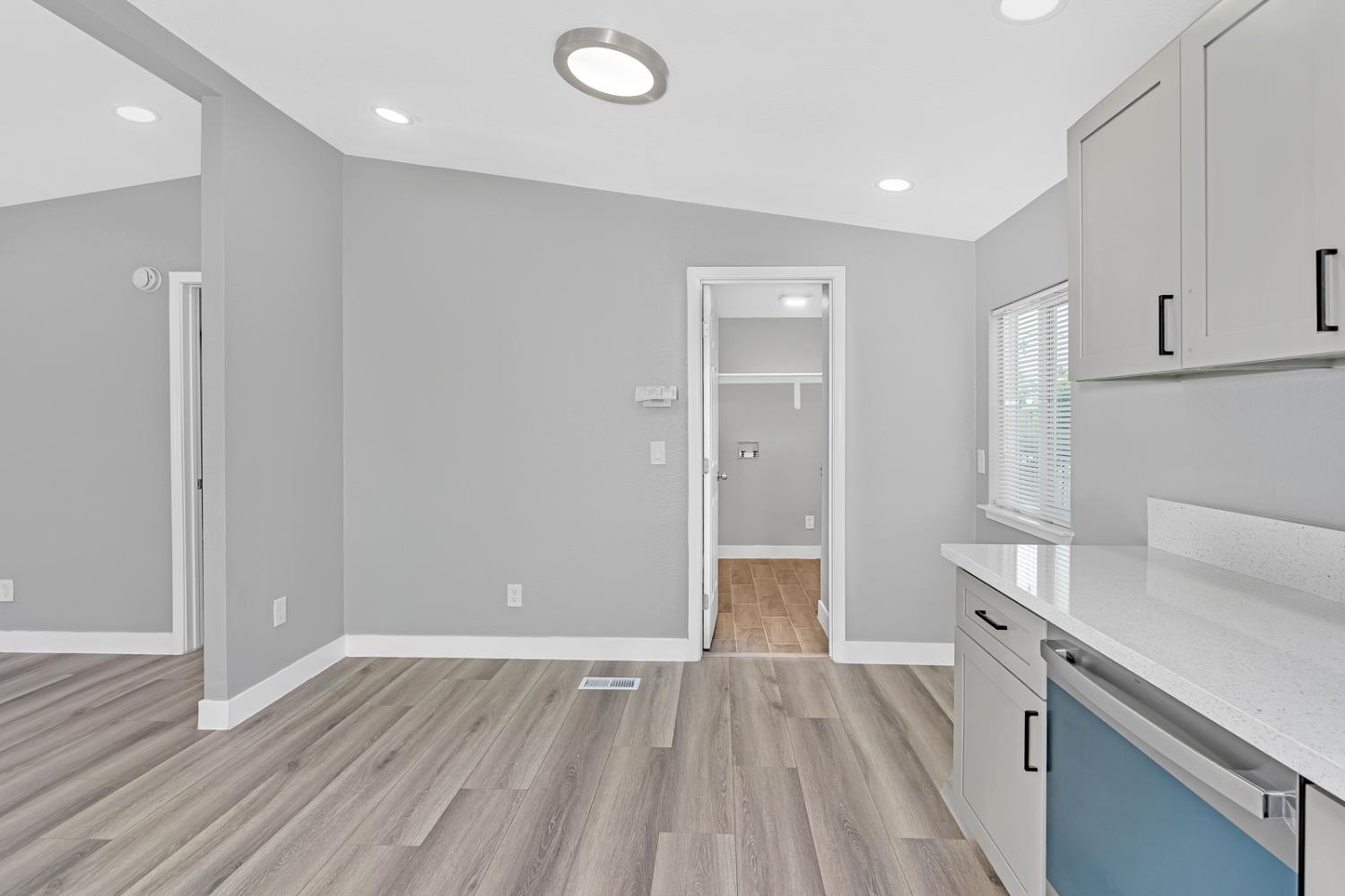 Detail Gallery Image 16 of 39 For 8721 Laird St, Patterson,  CA 95363 - 3 Beds | 2 Baths