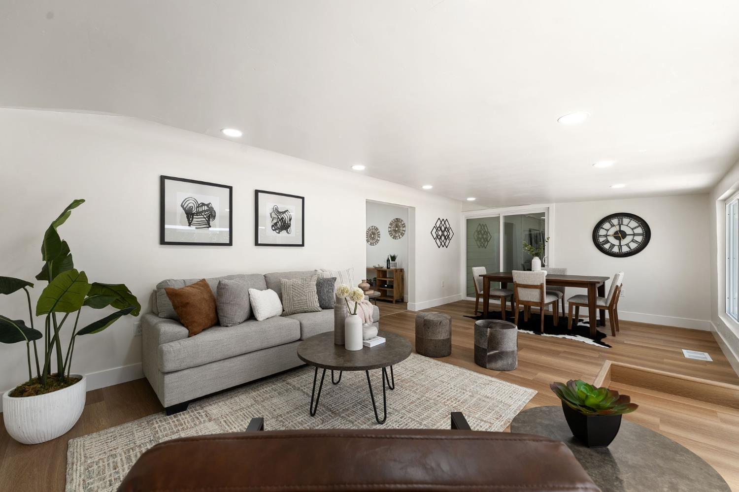 Detail Gallery Image 13 of 32 For 8928 Pershing Ave, Orangevale,  CA 95662 - 3 Beds | 2 Baths