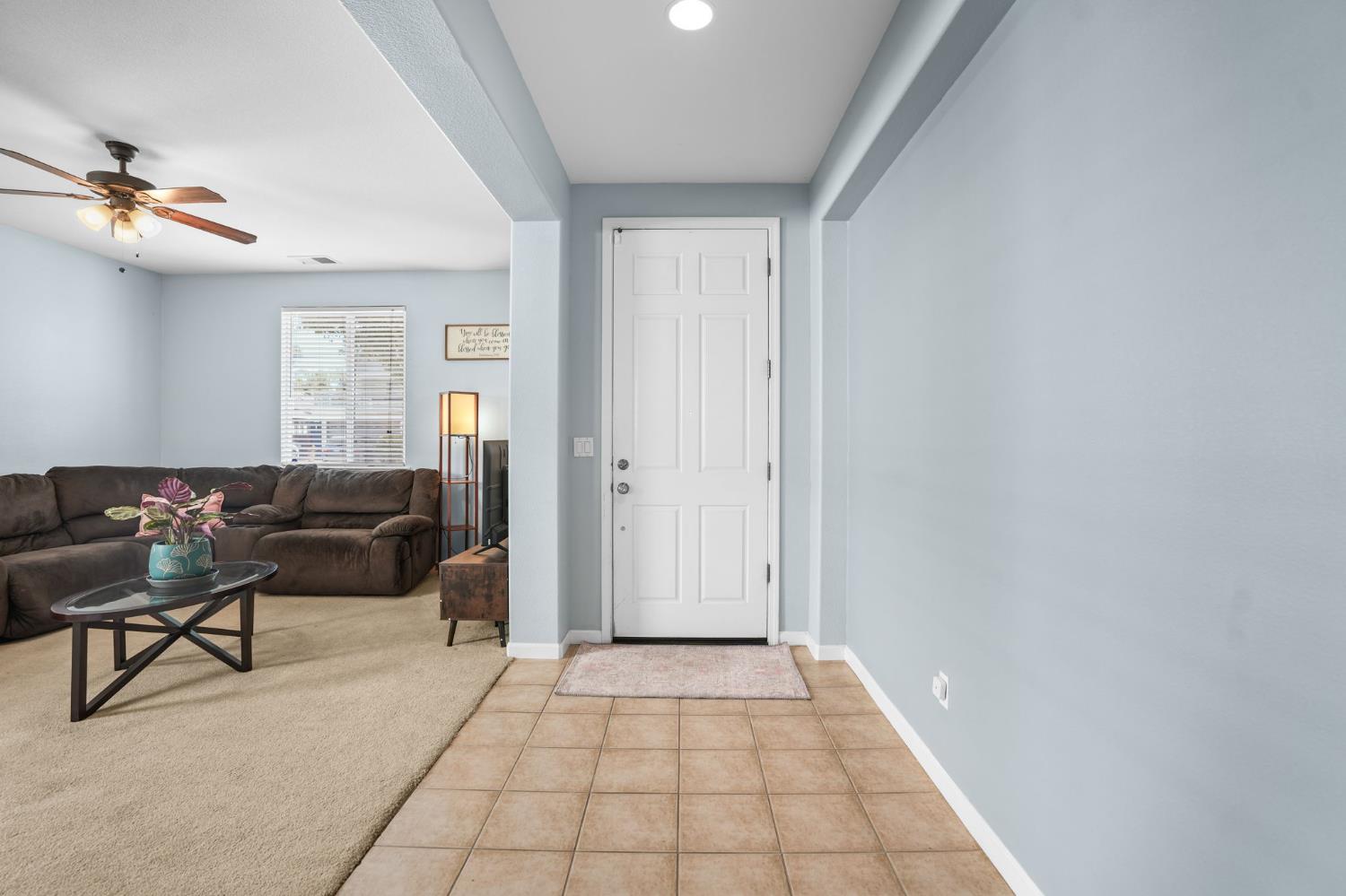 Detail Gallery Image 6 of 41 For 2512 Cancun Ct, Modesto,  CA 95355 - 3 Beds | 2/1 Baths
