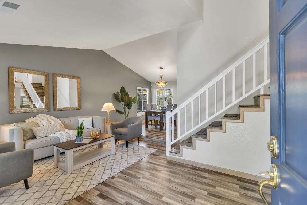 Detail Gallery Image 6 of 65 For 6745 Ashington Way, Elk Grove,  CA 95758 - 4 Beds | 3 Baths