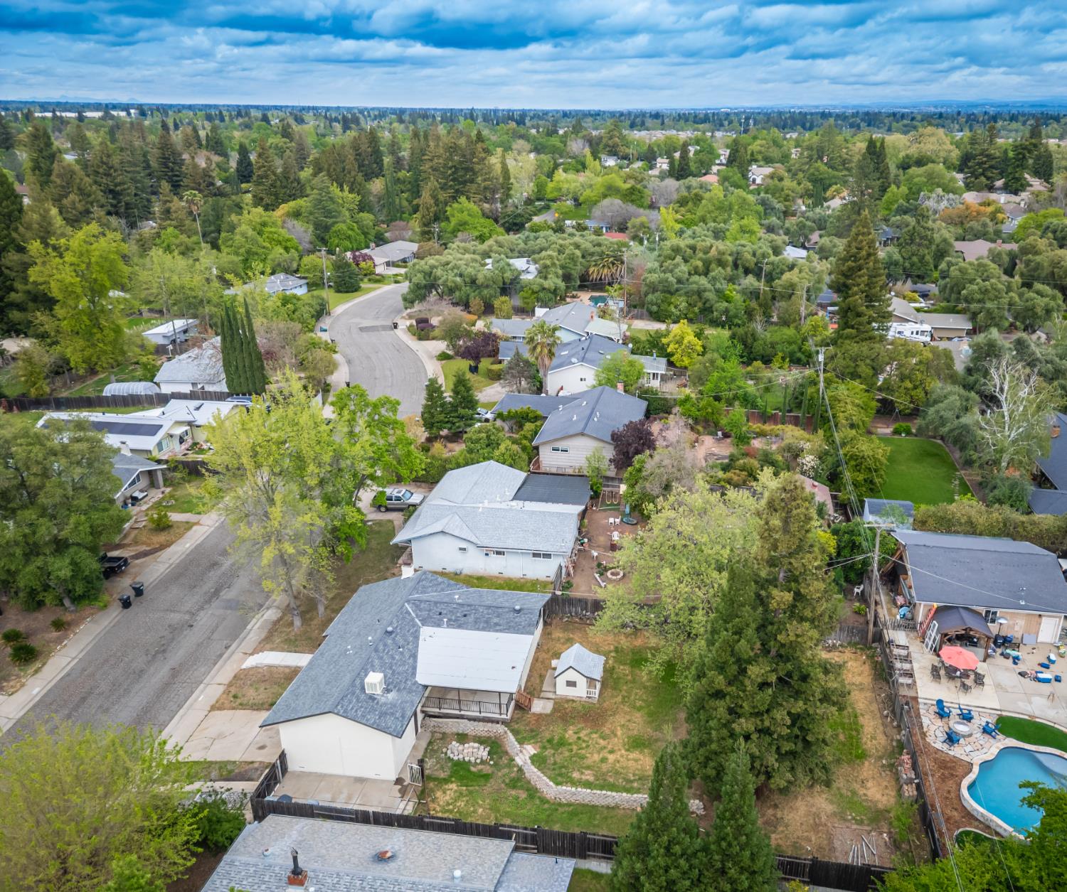 Detail Gallery Image 1 of 62 For 4924 Buena Vista Ave, Fair Oaks,  CA 95628 - 3 Beds | 2 Baths