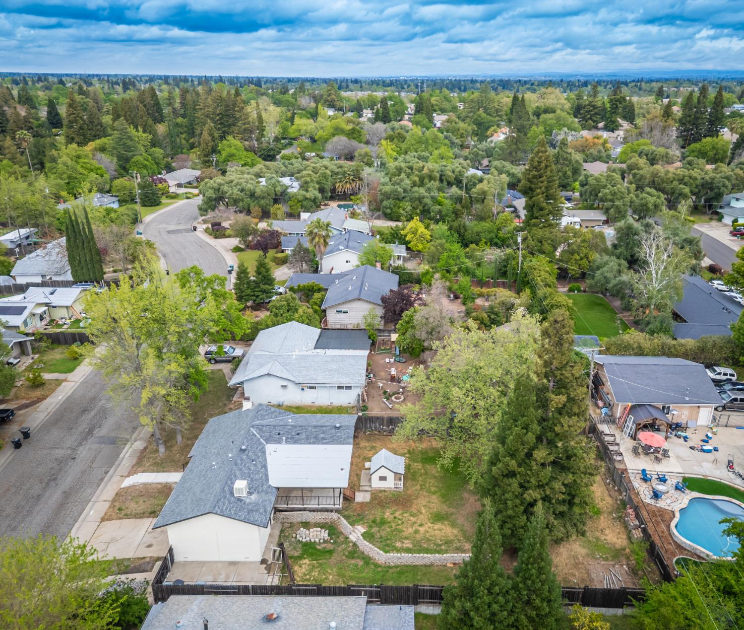 Detail Gallery Image 2 of 62 For 4924 Buena Vista Ave, Fair Oaks,  CA 95628 - 3 Beds | 2 Baths