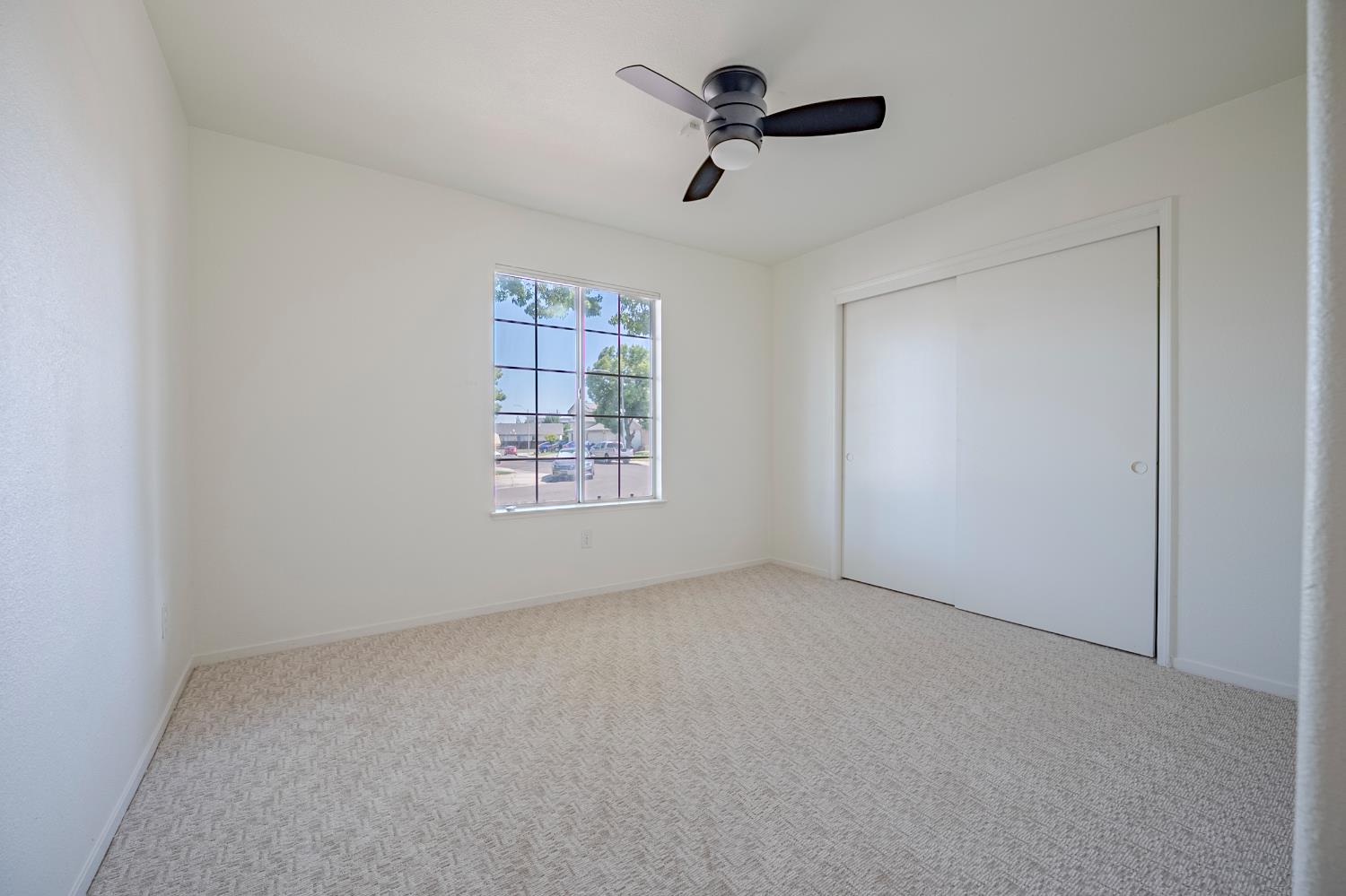 Detail Gallery Image 8 of 36 For 1584 Portola Way, Merced,  CA 95348 - 3 Beds | 2 Baths