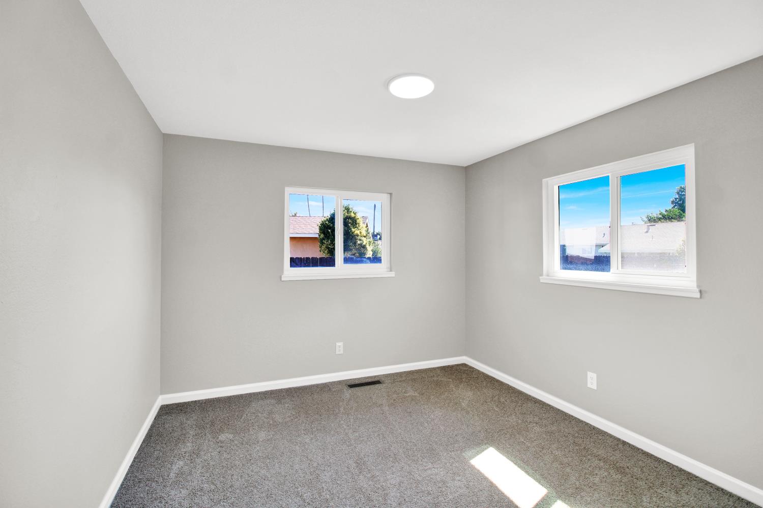 Detail Gallery Image 38 of 45 For 3212 Lotus Ct, Ceres,  CA 95307 - 3 Beds | 2 Baths