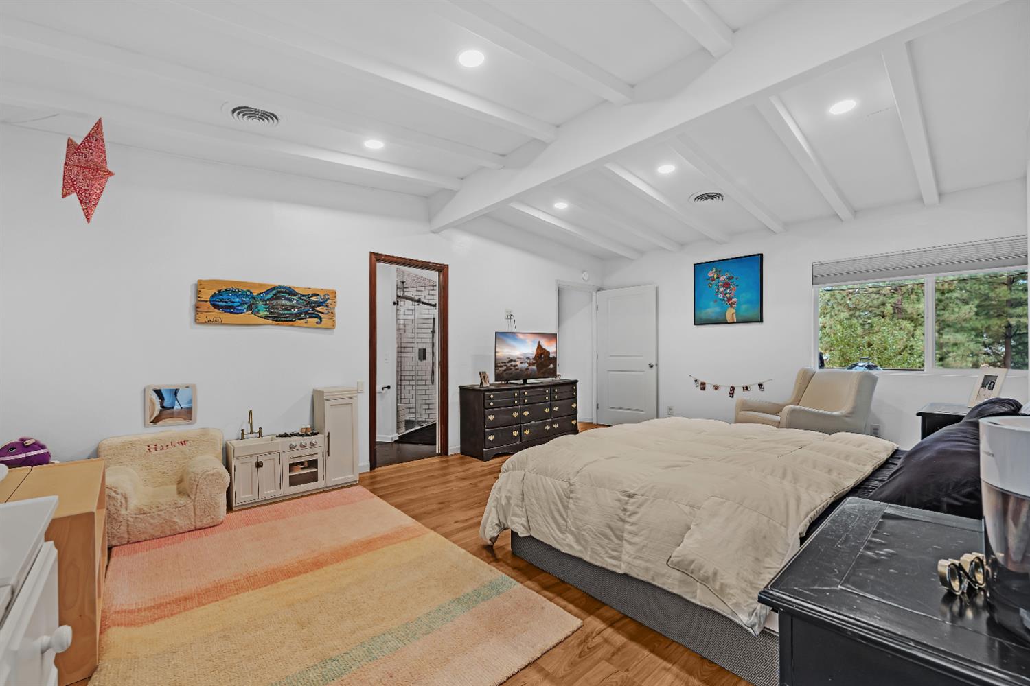 Detail Gallery Image 16 of 45 For 12191 Loma Rica Dr, Grass Valley,  CA 95945 - 3 Beds | 2 Baths