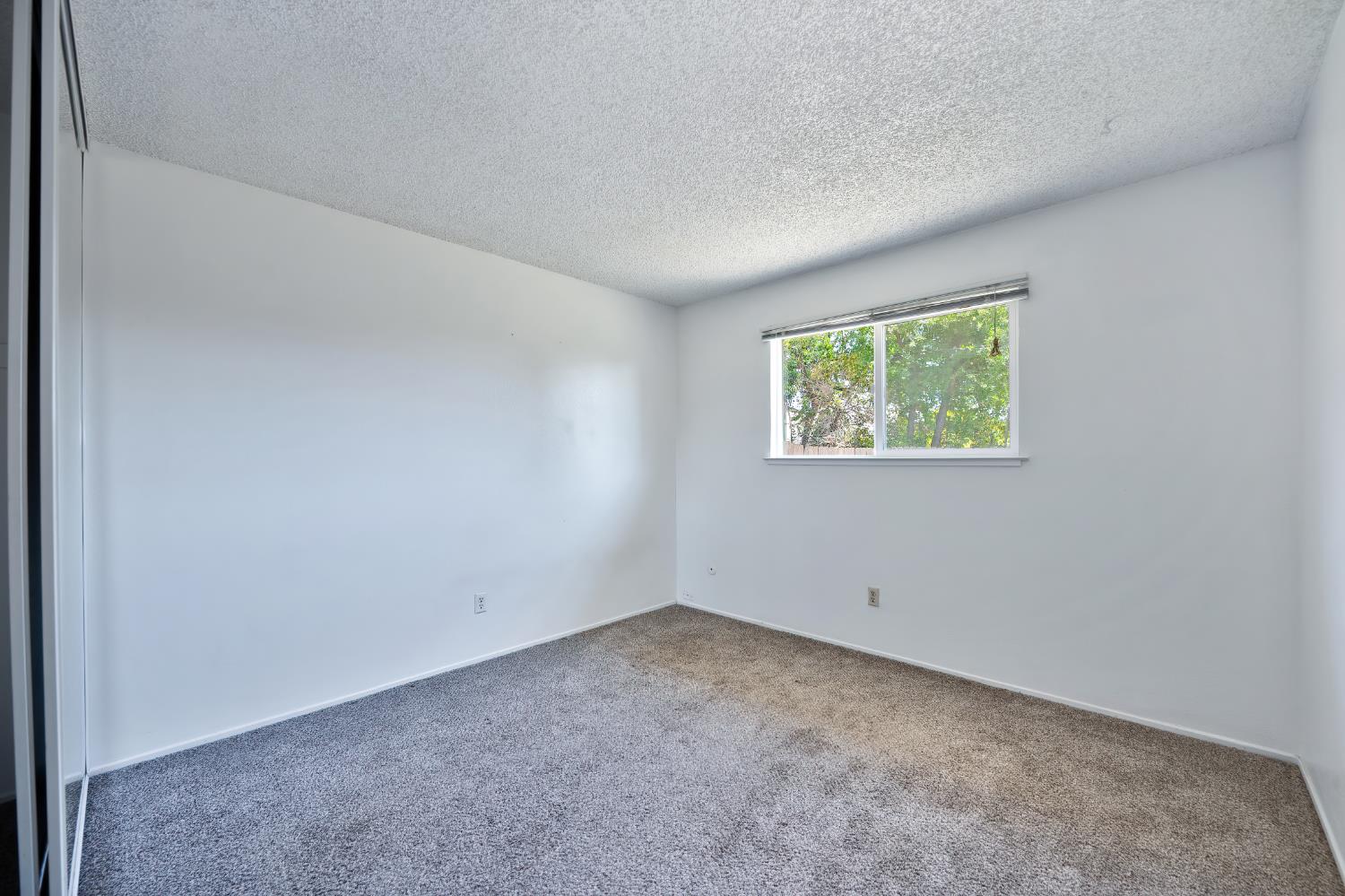 Detail Gallery Image 15 of 41 For 104 Briarcliff Ct, Folsom,  CA 95630 - 3 Beds | 2 Baths