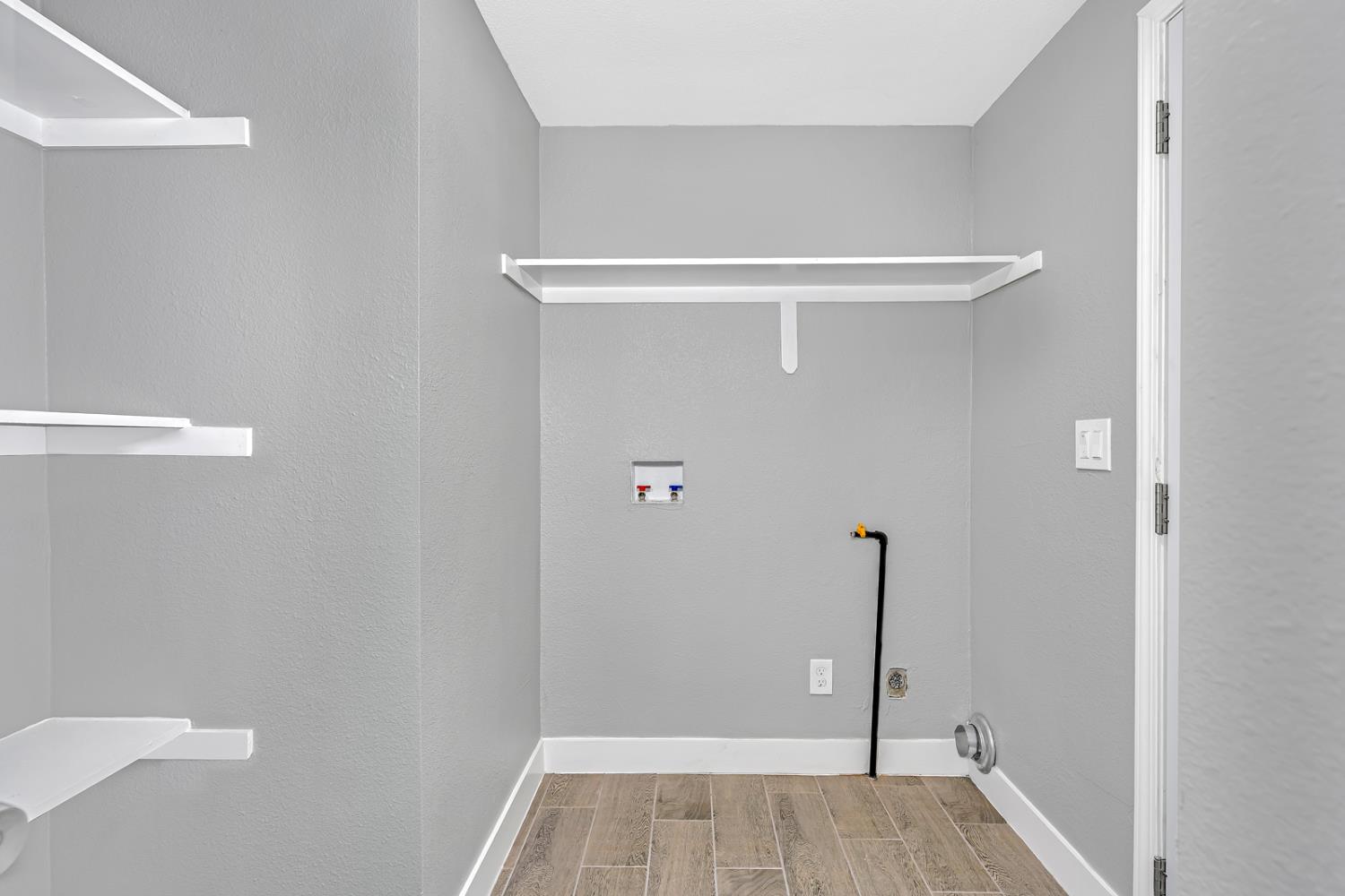 Detail Gallery Image 17 of 39 For 8721 Laird St, Patterson,  CA 95363 - 3 Beds | 2 Baths